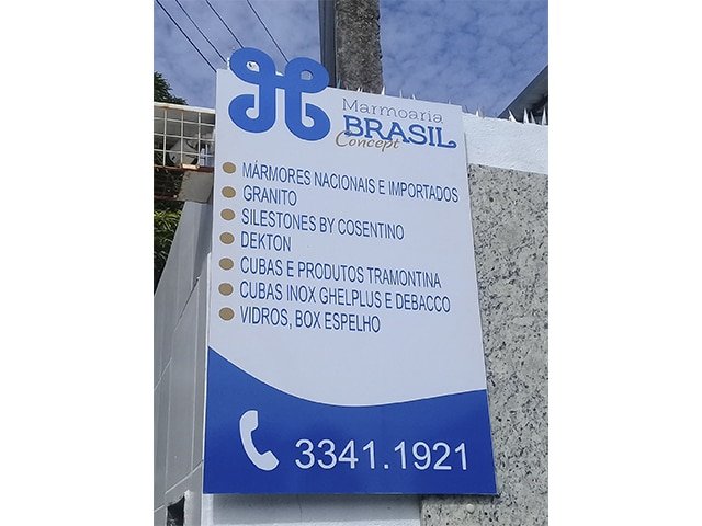 Trabalhos da Belplac — fábrica de placas em Recife