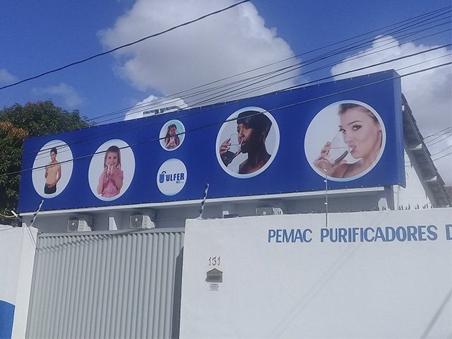 Letras caixa em acrílico LED