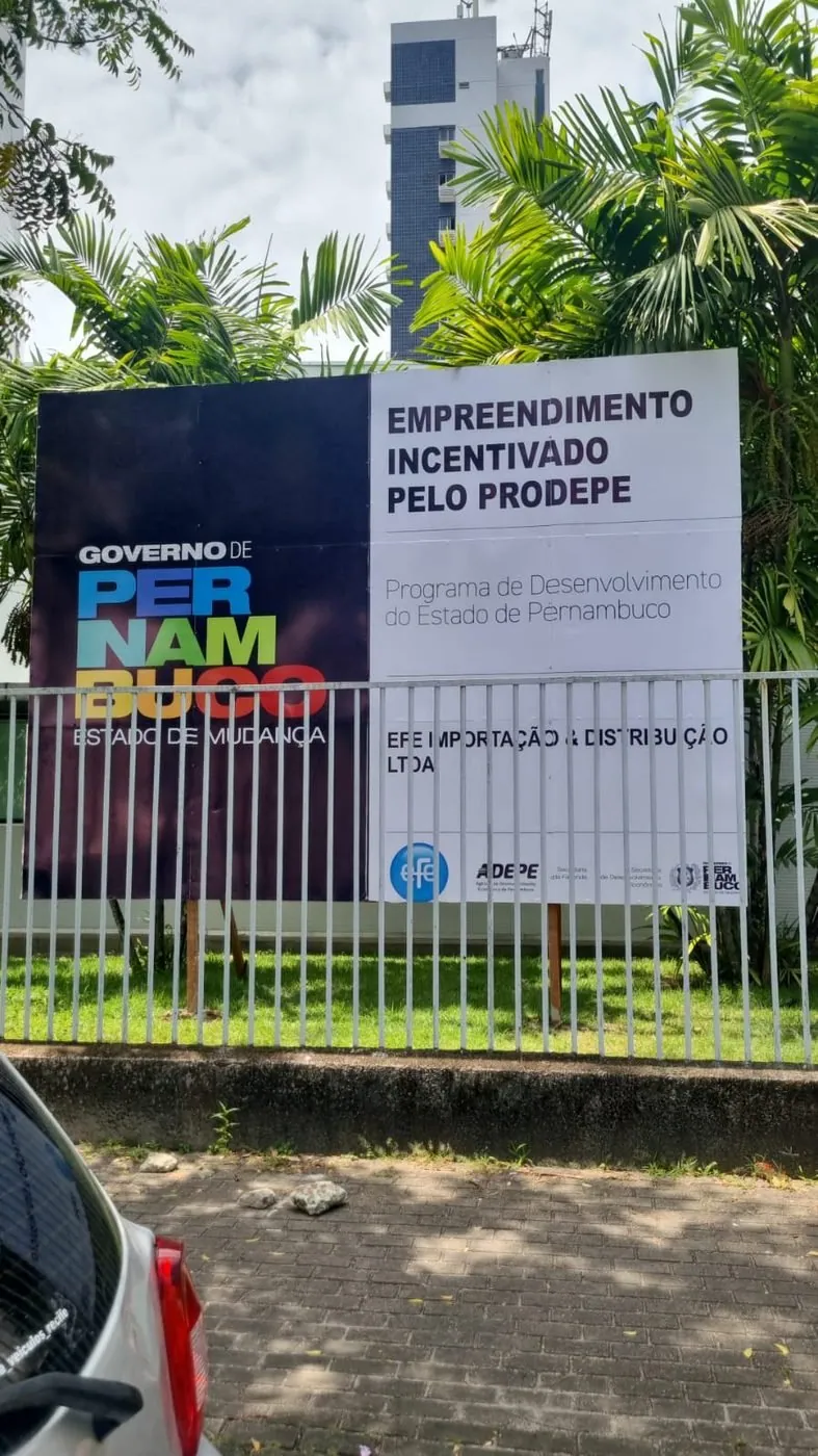 Placa PROIND do Programa de Estímulo à Indústria de Pernambuco fabricada pela Belplac